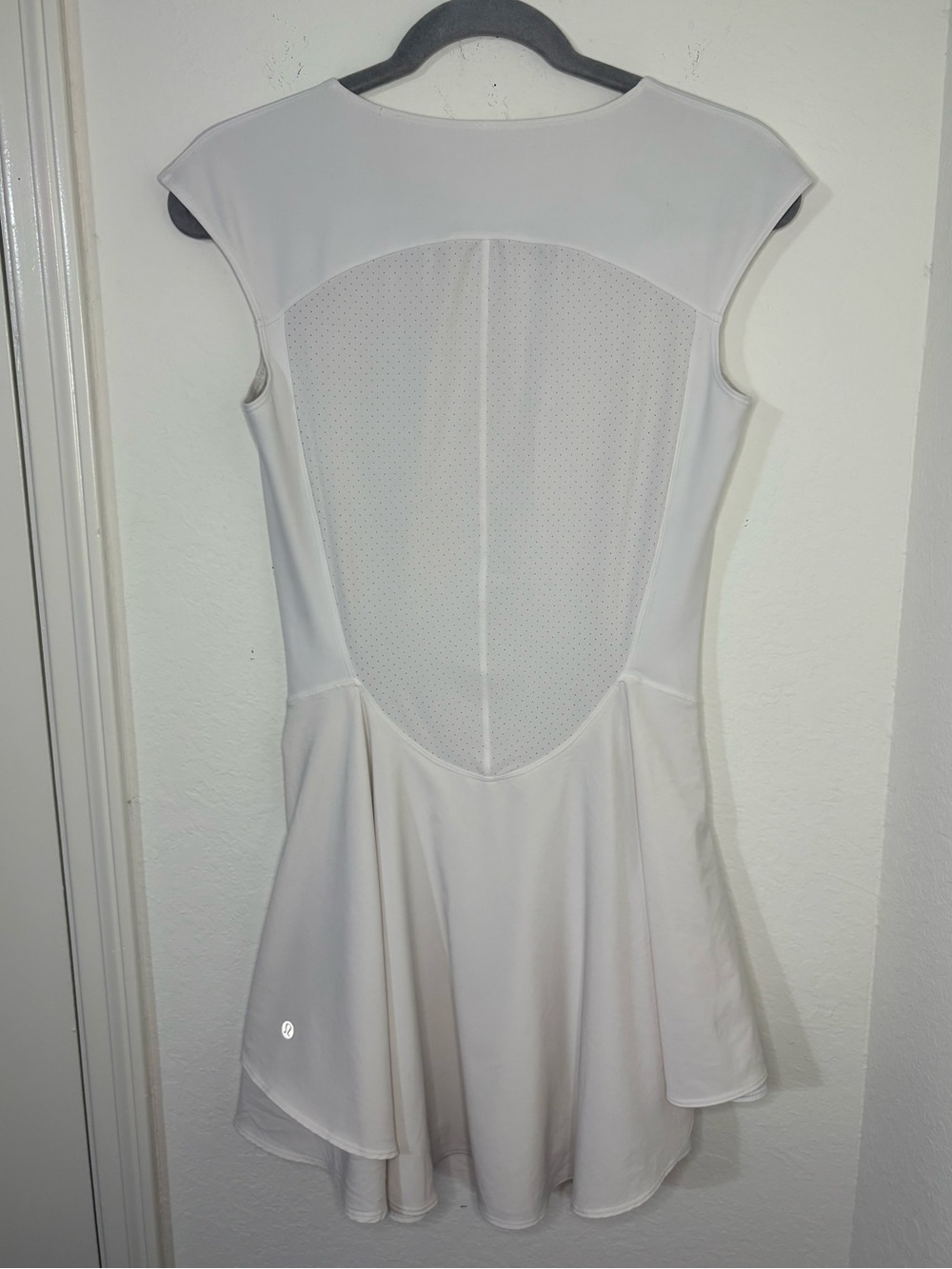 Lululemon Everlux Mesh-Back Tennis Dress white size 8 - Picture 5 of 16